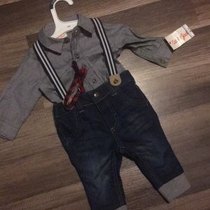 Cat & Jack baby suit 0/3 months